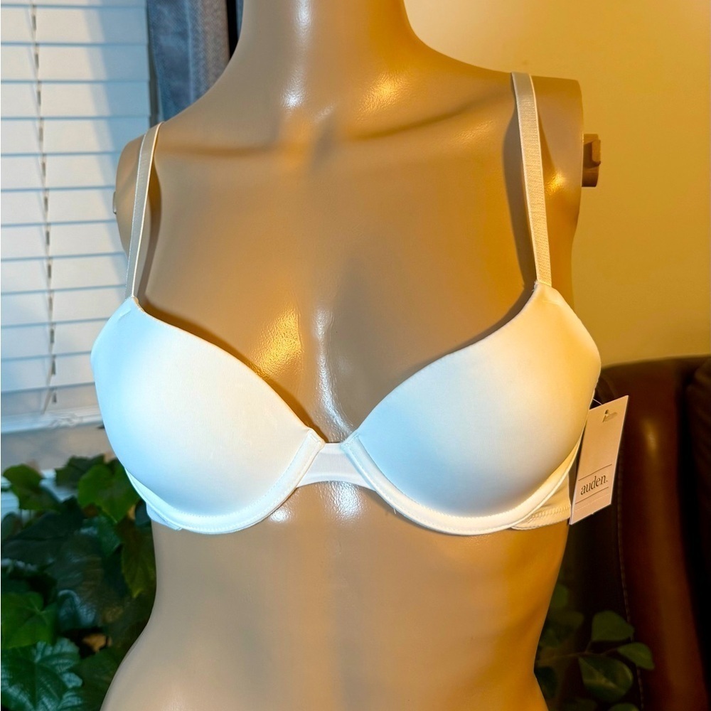 Auden White T-Shirt Bra-32A
